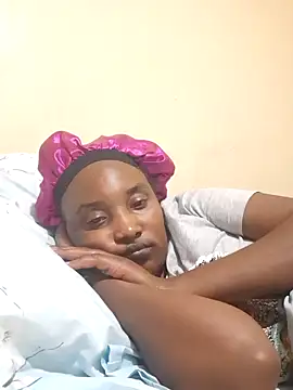 Snapshot of StacyGee24 chatting on January 22, 9:32 pm StacyGee24 online show from January 22, 9:32 pm