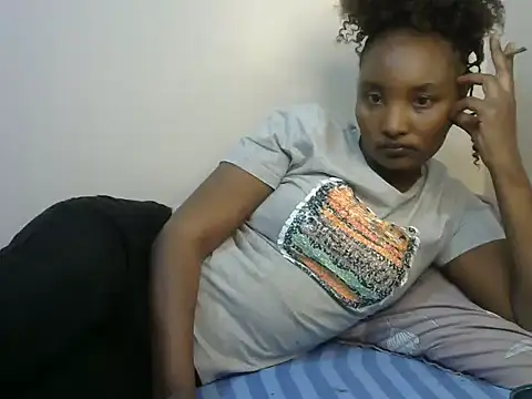 Snapshot of StacyGee24 chatting on October 16, 5:14 pm StacyGee24 online show from October 16, 5:14 pm