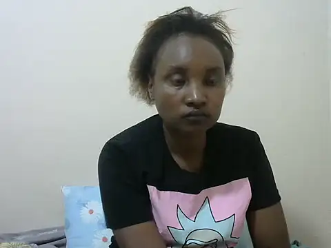 StacyGee24 online show from March 16, 8:02 pm