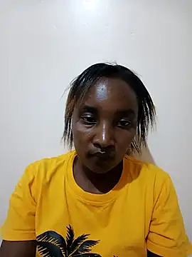 StacyGee24 online show from April 11, 3:38 pm