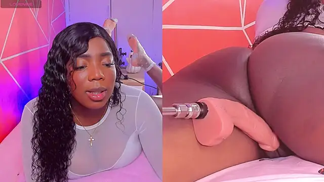 zoeethompson cm online show from October 23, 11:09 am