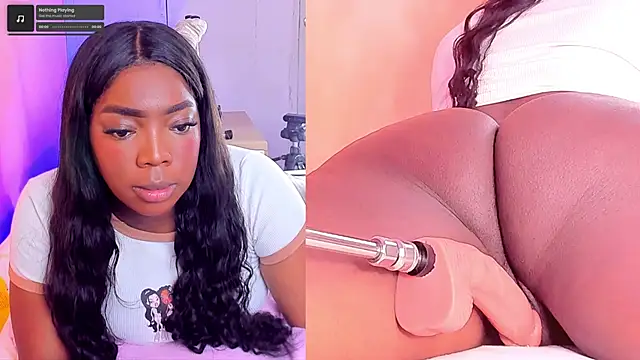 zoeethompson cm online show from February 5, 11:04 am