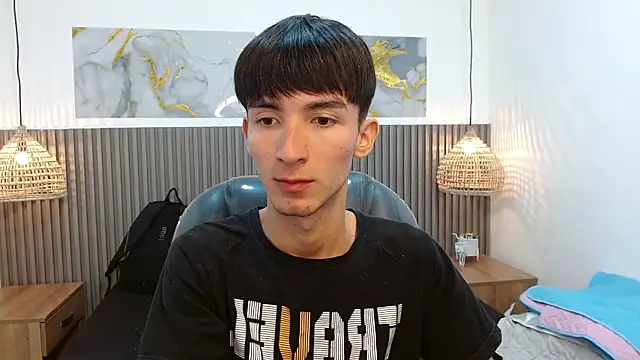 Jake evans online show from November 8, 1:11 pm