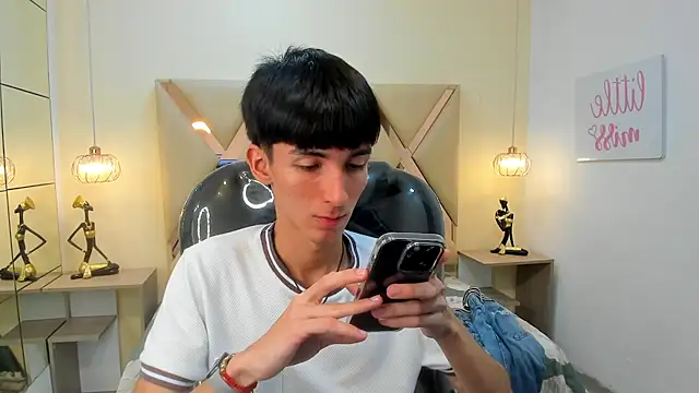 Jake evans online show from December 19, 7:43 pm