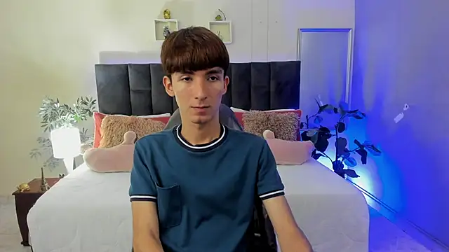 Snapshot of Jake_evans chatting on June 15, 2:08 pm Jake evans online show from June 15, 2:08 pm