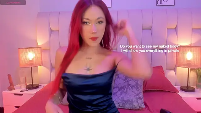 Snapshot of SkinnyFoxy chatting on May 30, 7:33 pm SkinnyFoxy online show from May 30, 7:33 pm