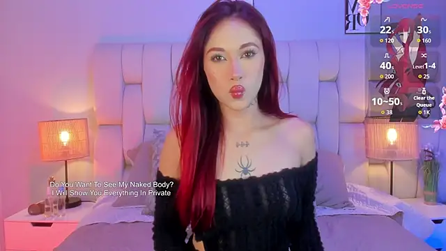 Snapshot of SkinnyFoxy chatting on July 22, 7:05 pm SkinnyFoxy online show from July 22, 7:05 pm