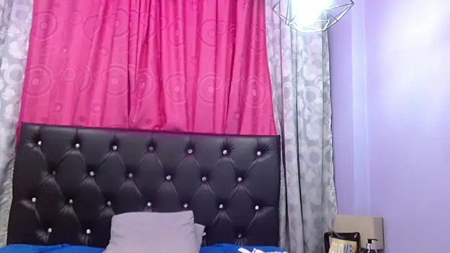 sophia ny online show from February 12, 10:37 pm