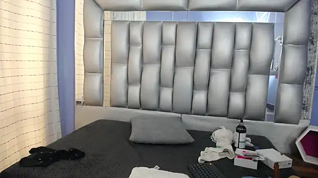 sophia ny online show from March 7, 7:27 pm