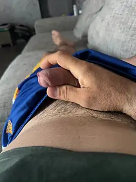 Snapshot of M87HOT chatting on June 18, 4:24 am M87HOT online show from June 18, 4:24 am