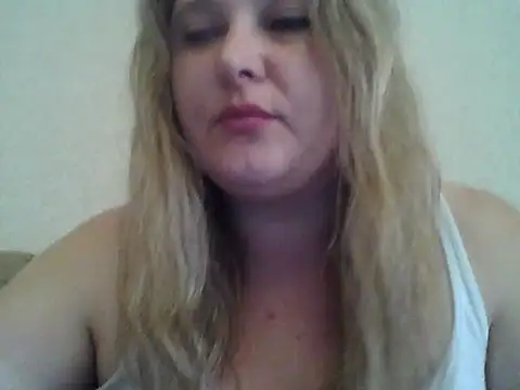 ParisMimi online show from March 30, 10:05 am