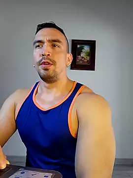 Snapshot of jhay-crux chatting on December 11, 1:49 pm jhay-crux online show from December 11, 1:49 pm