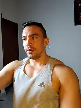 Snapshot of jhay-crux chatting on September 24, 10:51 am jhay-crux online show from September 24, 10:51 am