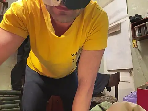 Snapshot of Ariel_Ari chatting on January 26, 7:09 pm Ariel Ari online show from January 26, 7:09 pm