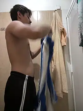 Snapshot of culitotragon24 chatting on March 28, 4:34 am culitotragon24 online show from March 28, 4:34 am