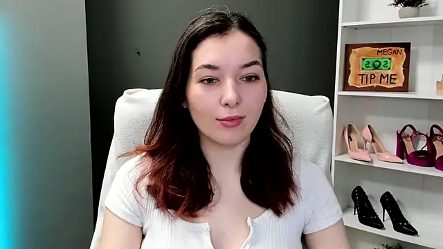 Snapshot of Meagn_Extasy chatting on May 19, 6:42 am Meagn Extasy online show from May 19, 6:42 am