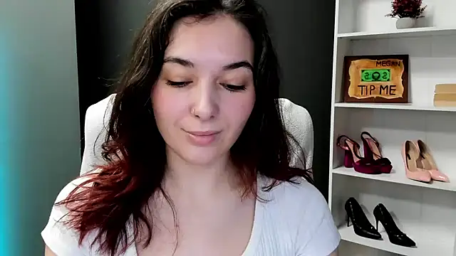 Snapshot of Meagn_Extasy chatting on June 29, 6:41 am Meagn Extasy online show from June 29, 6:41 am