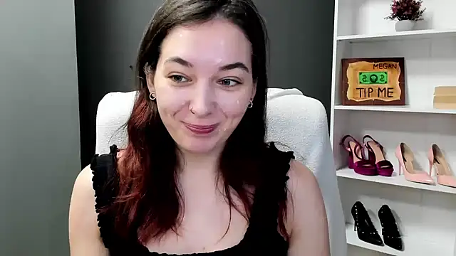 Snapshot of Meagn_Extasy chatting on July 3, 6:53 am Meagn Extasy online show from July 3, 6:53 am