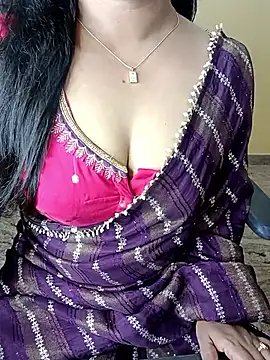 Snapshot of Adwithaa chatting on April 18, 7:07 pm Adwithaa online show from April 18, 7:07 pm