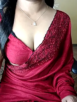 Snapshot of Adwithaa chatting on April 19, 4:39 pm Adwithaa online show from April 19, 4:39 pm