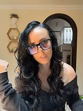 AndreaValencia online show from July 14, 8:14 pm