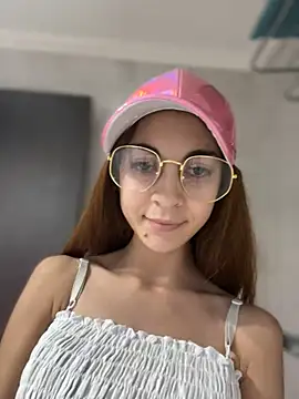 Valentcouple online show from January 28, 6:28 pm