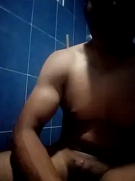 Snapshot of Edgarfffh chatting on February 20, 5:15 am Edgarfffh online show from February 20, 5:15 am