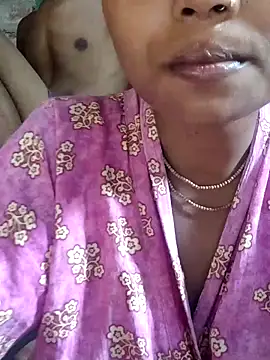 Snapshot of DARK_WINE_ chatting on May 9, 10:31 am DARK WINE online show from May 9, 10:31 am