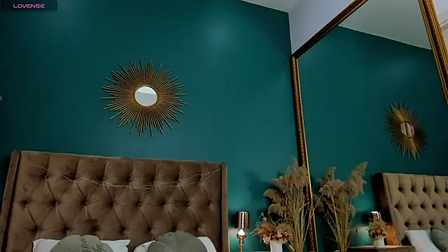 AprilWong online show from March 16, 12:22 pm