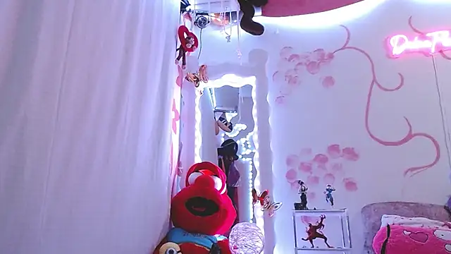 dainaflowers online show from January 29, 4:36 am