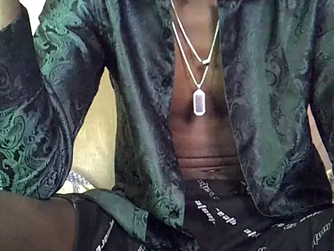 Snapshot of Delicious-D chatting on July 3, 5:03 am Delicious-D online show from July 3, 5:03 am