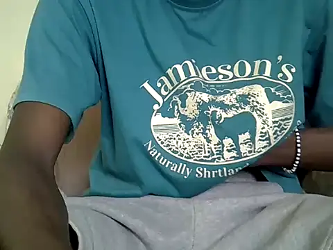 Snapshot of Delicious-D chatting on July 7, 5:43 am Delicious-D online show from July 7, 5:43 am