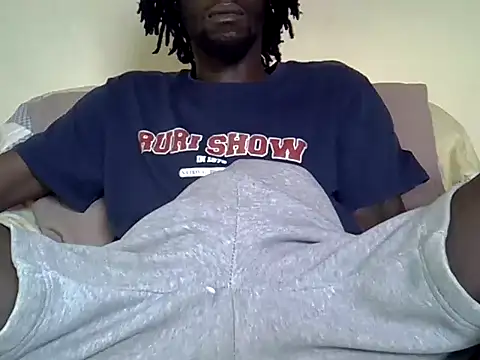 Snapshot of Delicious-D chatting on August 3, 5:39 am Delicious-D online show from August 3, 5:39 am