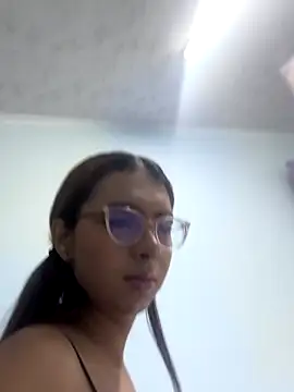 sara saenz99 online show from November 1, 8:22 pm