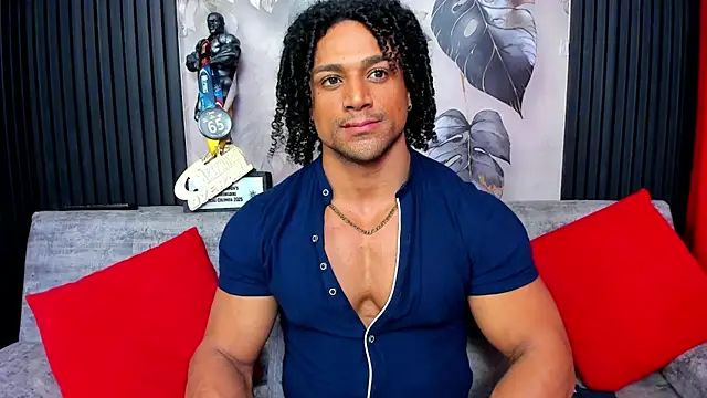 Snapshot of MikeEstevess chatting on September 15, 5:57 pm MikeEstevess online show from September 15, 5:57 pm