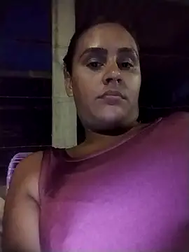 Snapshot of Andreita_95 chatting on June 14, 11:40 pm Andreita 95 online show from June 14, 11:40 pm