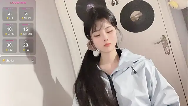 Qedgjwyz1 online show from February 24, 1:53 pm