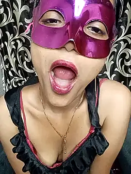 REVA DARLING online show from May 16, 7:27 am