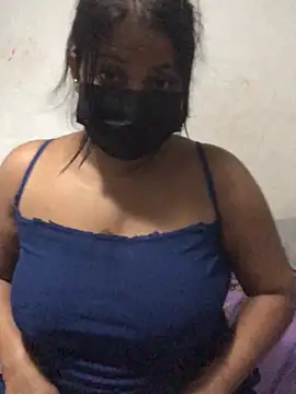 NOORA-GIRL online show from January 14, 3:22 am