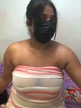 NOORA-GIRL online show from March 5, 7:05 am