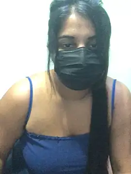 NOORA-GIRL online show from March 11, 12:39 pm