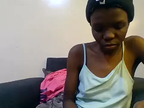 Snapshot of Baddie_Floxxy chatting on December 9, 9:16 pm Baddie Floxxy online show from December 9, 9:16 pm