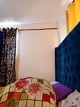 Snapshot of Licia_harvin chatting on December 5, 8:23 am Licia harvin online show from December 5, 8:23 am