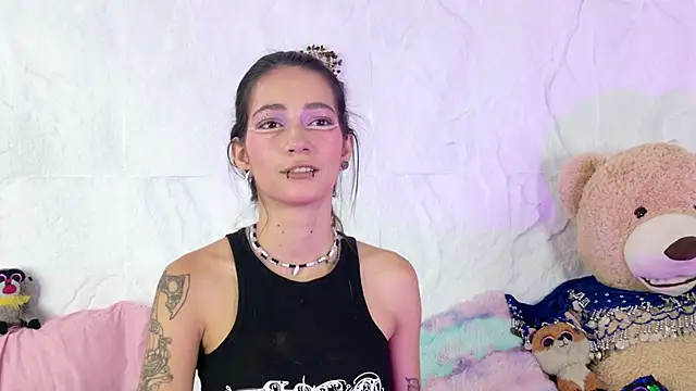 zorravioletta1 online show from October 4, 12:36 pm