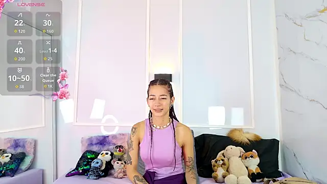 Snapshot of zorravioletta1 chatting on May 19, 12:22 pm zorravioletta1 online show from May 19, 12:22 pm