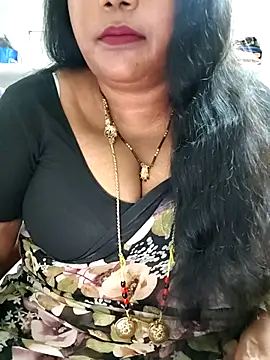Snapshot of Swapna_143 chatting on June 29, 4:51 pm Swapna 143 online show from June 29, 4:51 pm