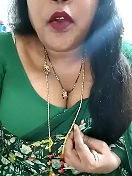 Snapshot of Swapna_143 chatting on July 4, 4:46 pm Swapna 143 online show from July 4, 4:46 pm