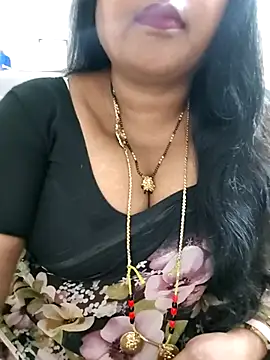 Snapshot of Swapna_143 chatting on July 11, 4:32 pm Swapna 143 online show from July 11, 4:32 pm