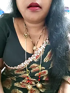 Snapshot of Swapna_143 chatting on July 16, 2:17 am Swapna 143 online show from July 16, 2:17 am