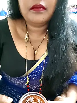 Snapshot of Swapna_143 chatting on July 17, 4:45 pm Swapna 143 online show from July 17, 4:45 pm